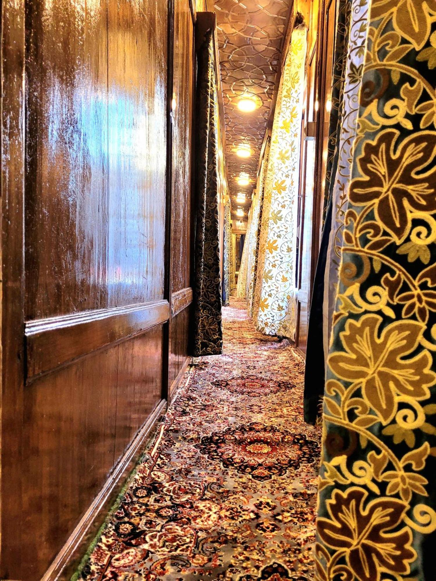 Aziz Palace Group Of Houseboats Srīnagar Екстериор снимка