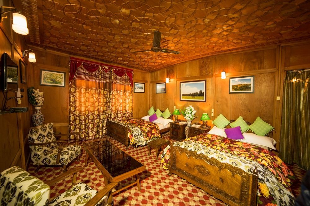 Aziz Palace Group Of Houseboats Srīnagar Екстериор снимка