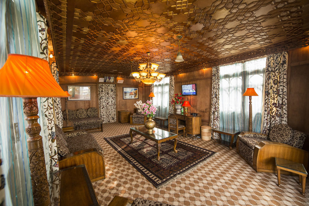 Aziz Palace Group Of Houseboats Srīnagar Екстериор снимка